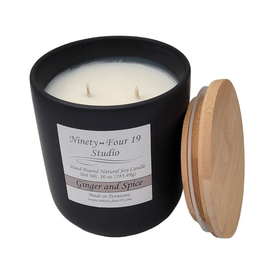 Scented soy wax candle - 10 oz black ceramic container