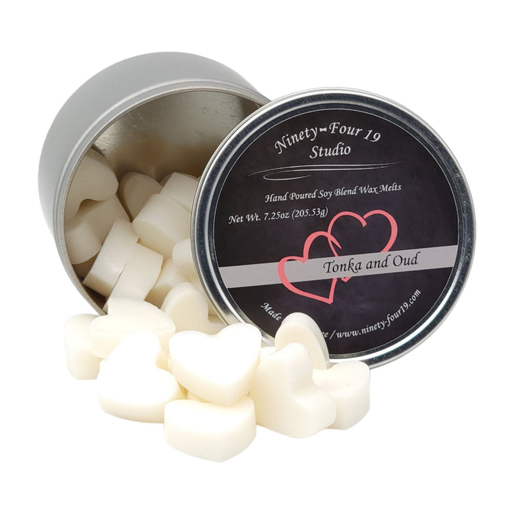 Heart shaped soy wax melts - Tonka and Oud fragrance